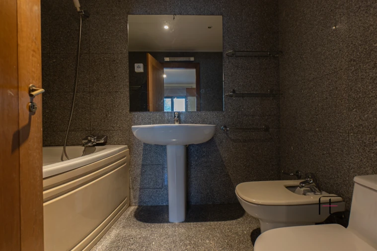 Apartamento T4 para Venda em Aldoar, Foz do Douro e Nevogilde Foto 25