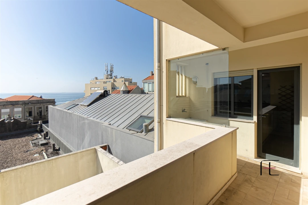 Apartamento T4 para Venda em Aldoar, Foz do Douro e Nevogilde Foto 17