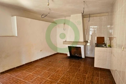 Moradia T0 para Venda em Valpaços e Sanfins