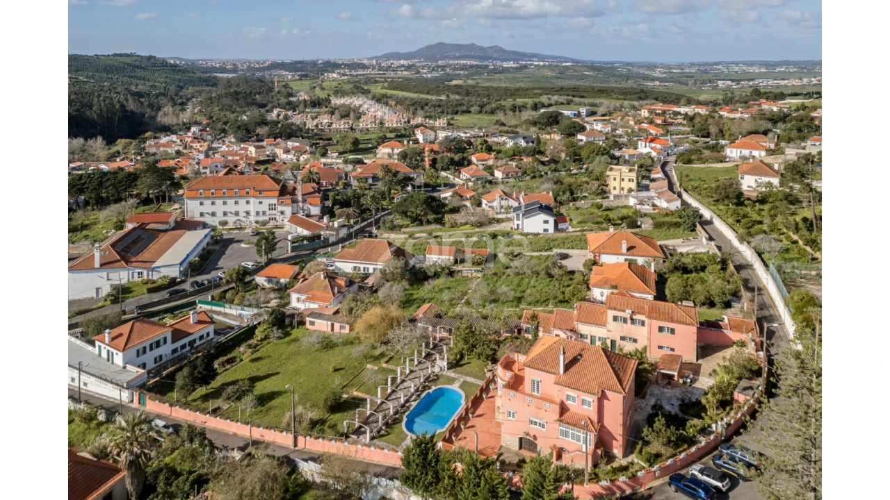 Quinta T6 para Venda em Almargem do Bispo, Pêro Pinheiro e Montelavar Foto 4