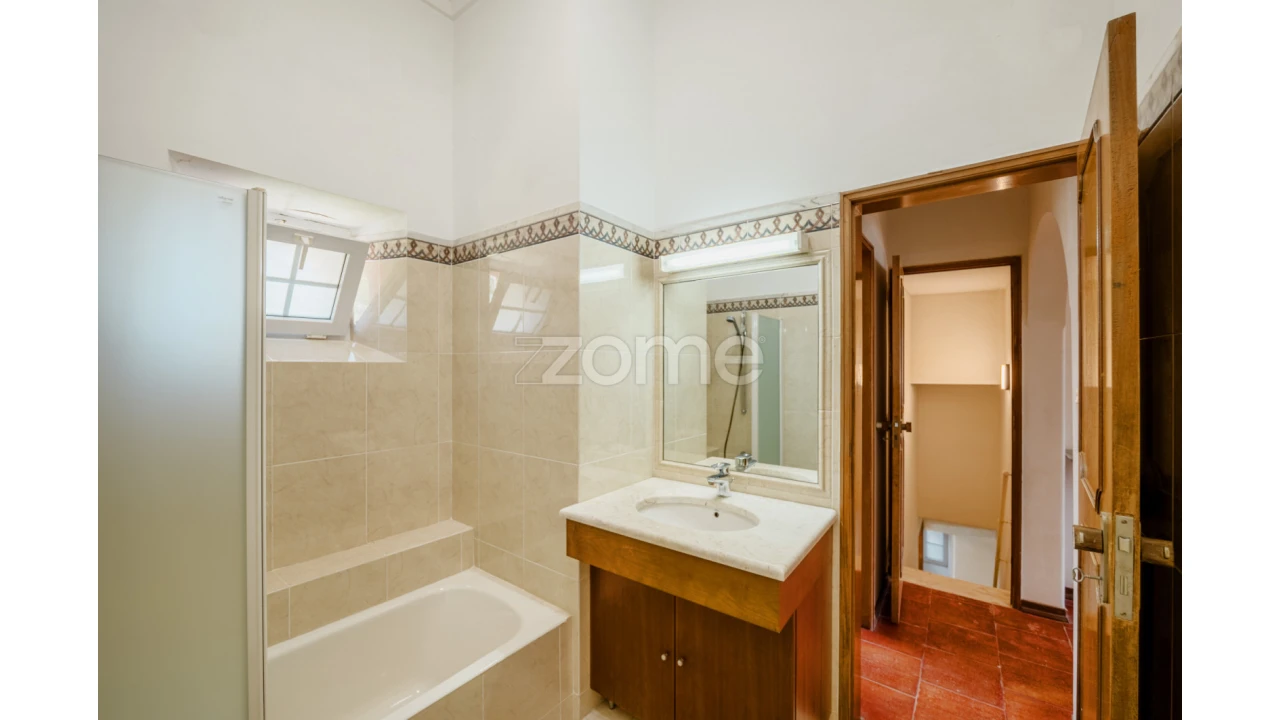 Quinta T6 para Venda em Almargem do Bispo, Pêro Pinheiro e Montelavar Foto 14