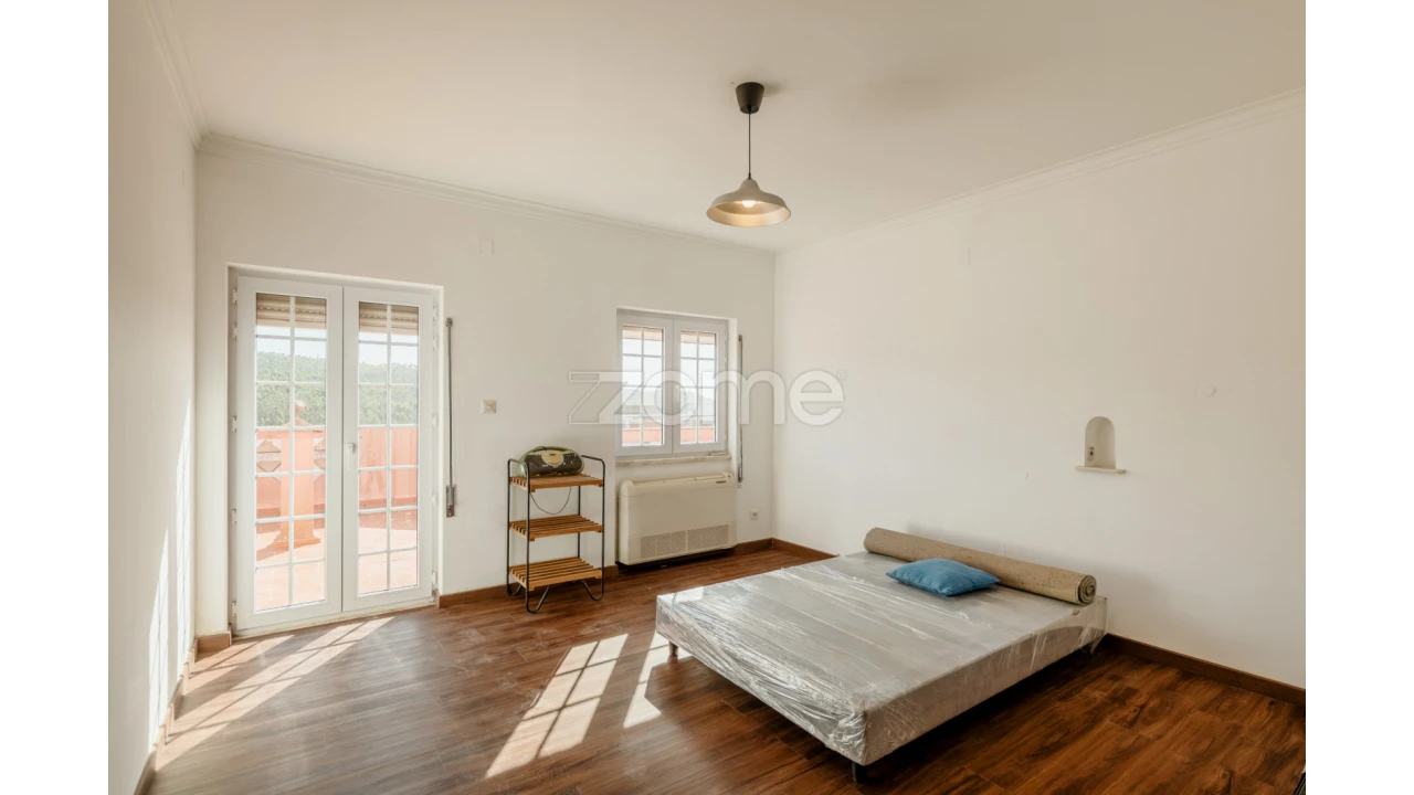 Quinta T6 para Venda em Almargem do Bispo, Pêro Pinheiro e Montelavar Foto 17