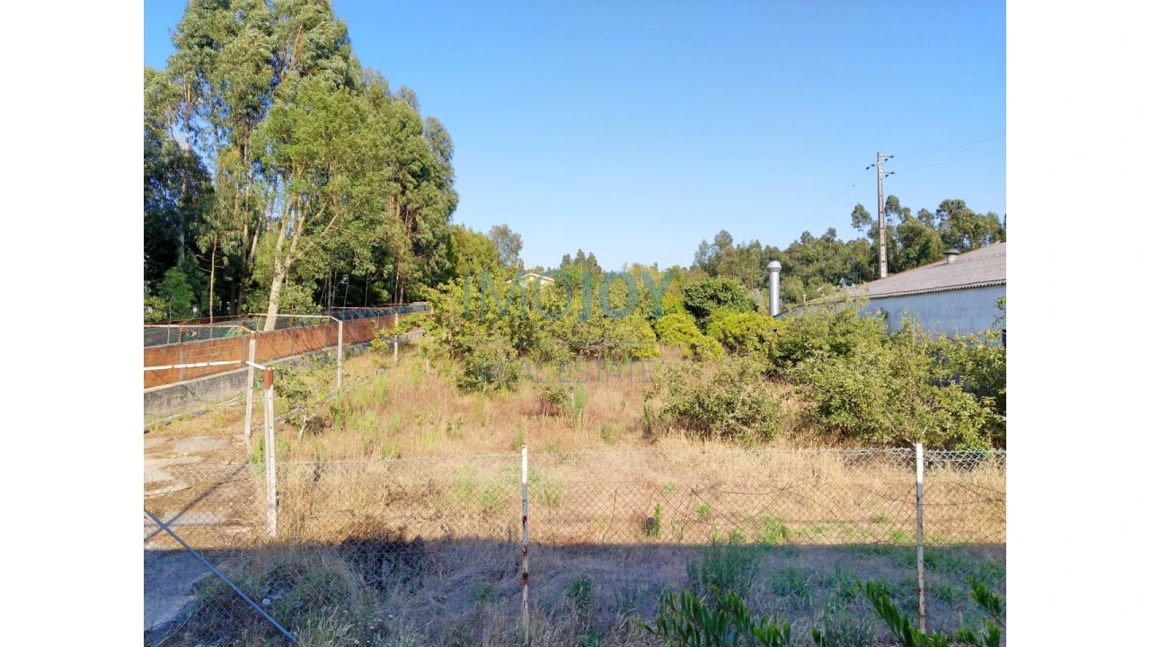 Terreno para Venda em Maceda Foto 3