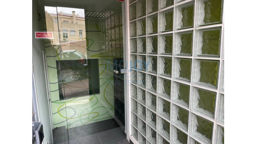 Escritório para Venda em Algés, Linda-A-Velha e Cruz Quebrada-Dafundo Foto 3