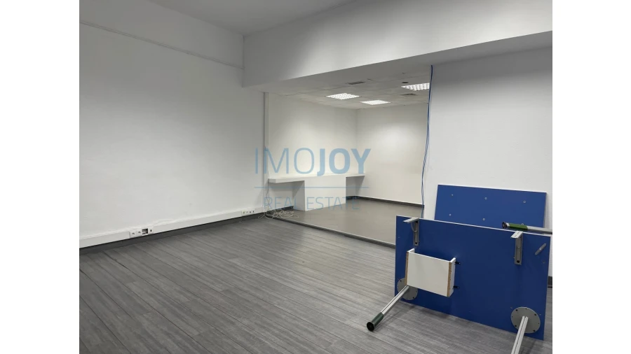 Escritório para Venda em Algés, Linda-A-Velha e Cruz Quebrada-Dafundo Foto 8