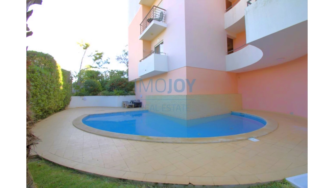 Apartamento T2 para Venda em Portimão Foto 1