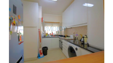 Apartamento T2 para Venda em Portimão