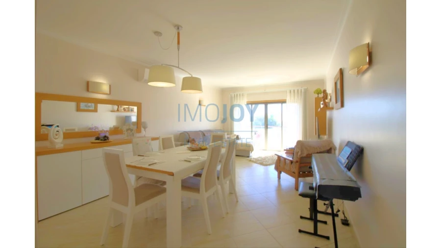 Apartamento T2 para Venda em Portimão Foto 6