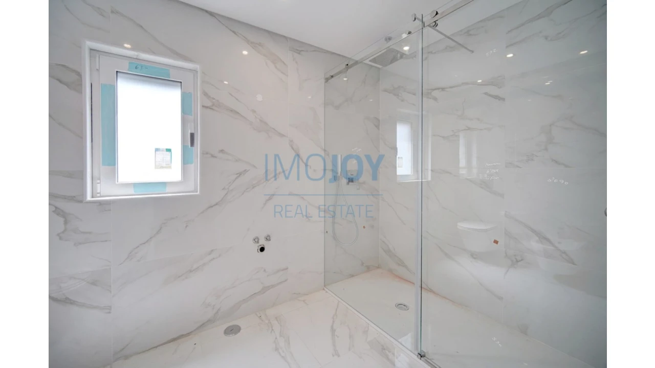 Apartamento T3 para Venda em Carcavelos e Parede Foto 25