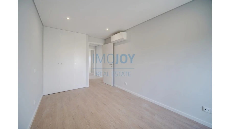 Apartamento T3 para Venda em Carcavelos e Parede Foto 23