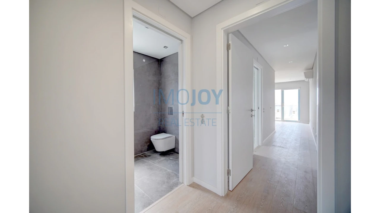 Apartamento T3 para Venda em Carcavelos e Parede Foto 9