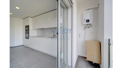 Apartamento T3 para Venda em Carcavelos e Parede
