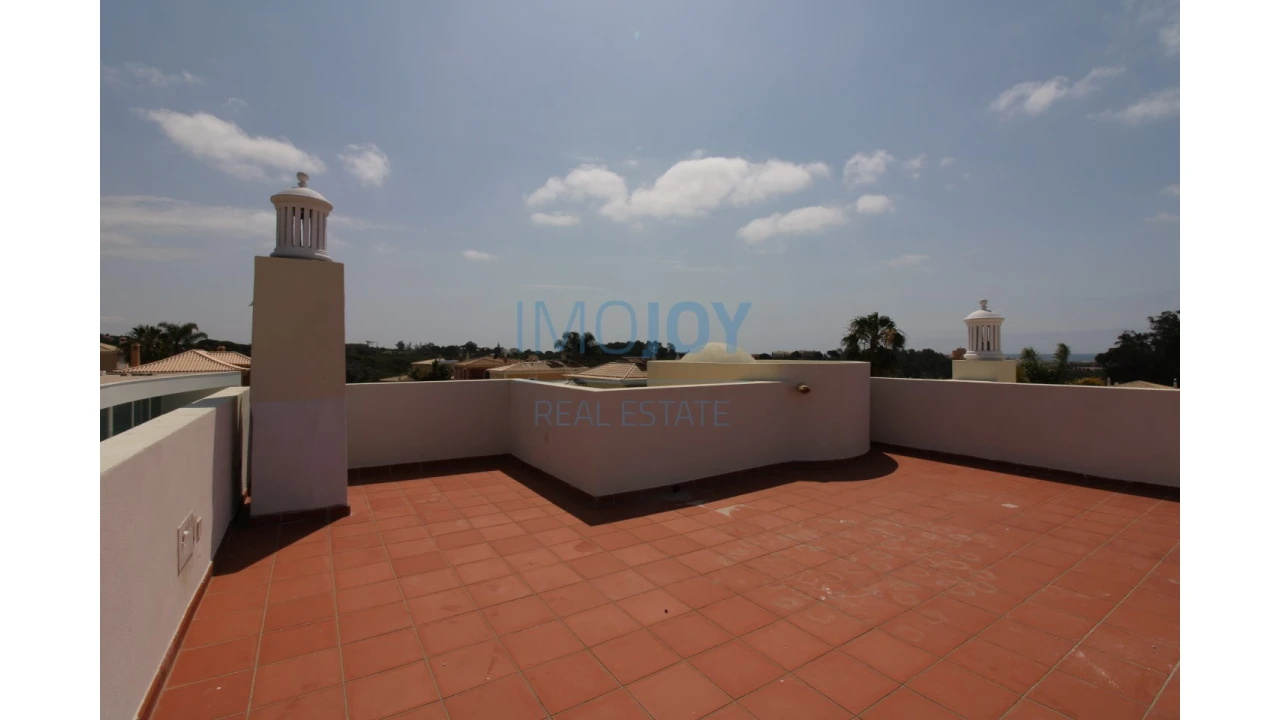 Moradia T4 para Venda em Lagos (São Sebastião e Santa Maria) Foto 50