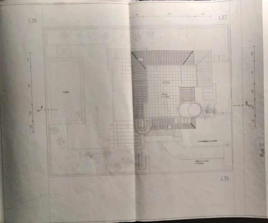 Moradia T4 para Venda em Lagos (São Sebastião e Santa Maria) Planta 4
