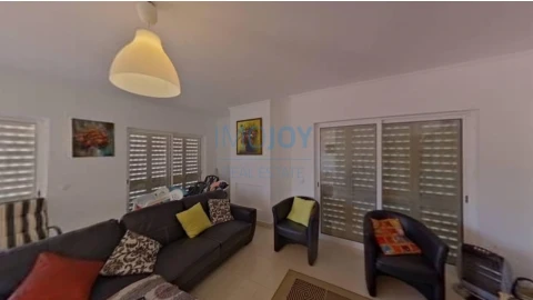 Moradia T4 para Venda em Lagos (São Sebastião e Santa Maria)