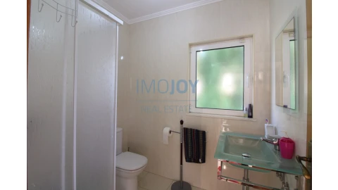 Moradia T4 para Venda em Lagos (São Sebastião e Santa Maria)