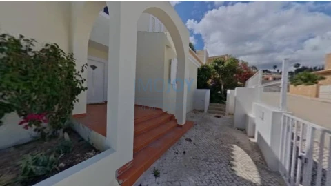 Moradia T4 para Venda em Lagos (São Sebastião e Santa Maria)