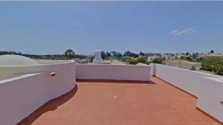 Moradia T4 para Venda em Lagos (São Sebastião e Santa Maria) Foto 49