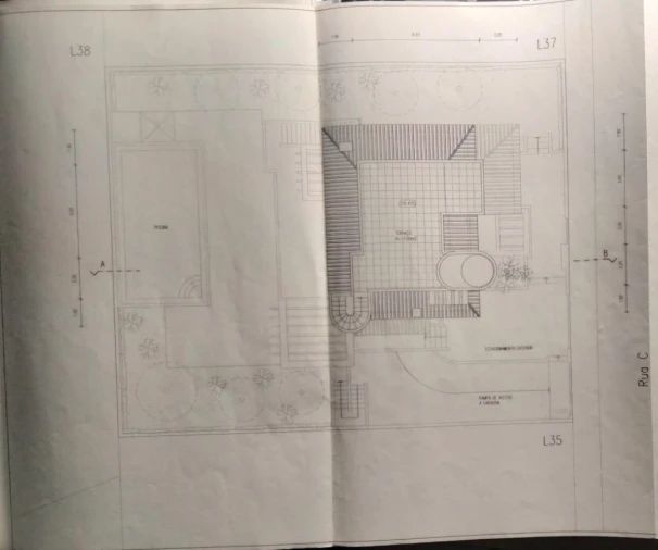 Moradia T4 para Venda em Lagos (São Sebastião e Santa Maria) Planta 4
