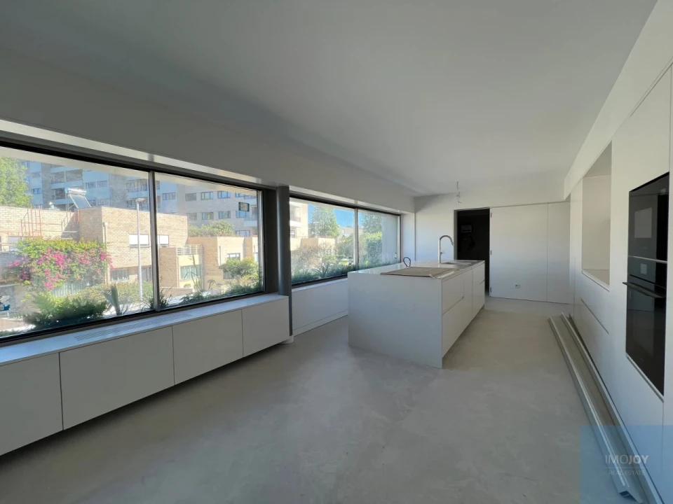 Moradia T4 para Venda em Aldoar, Foz do Douro e Nevogilde Foto 8