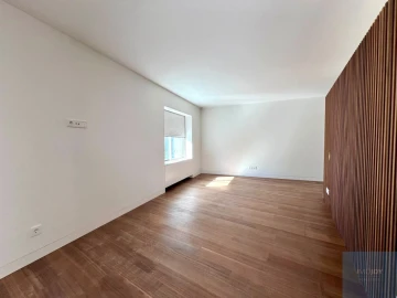 Moradia T4 para Venda em Aldoar, Foz do Douro e Nevogilde