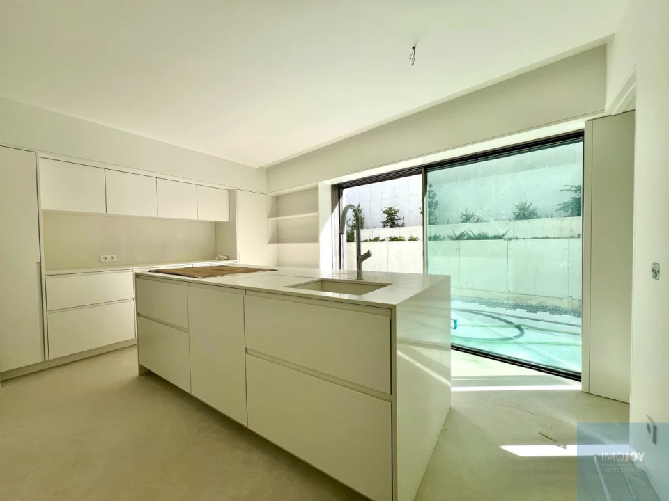 Moradia T3 para Venda em Aldoar, Foz do Douro e Nevogilde Foto 4