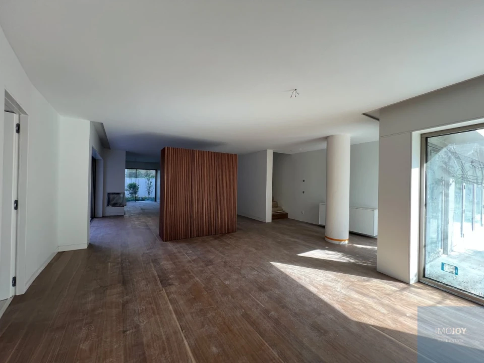 Moradia T4 para Venda em Aldoar, Foz do Douro e Nevogilde Foto 5