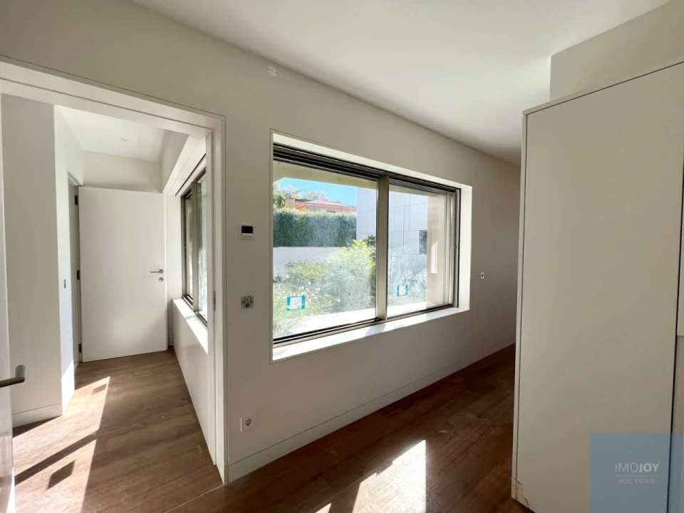Moradia T4 para Venda em Aldoar, Foz do Douro e Nevogilde Foto 17