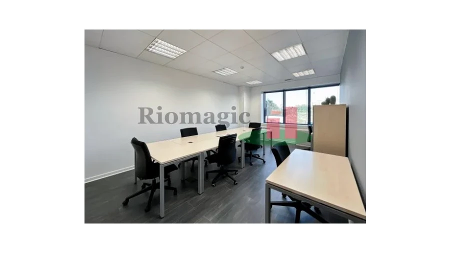 Escritório para Arrendamento em São Domingos de Benfica Foto 5