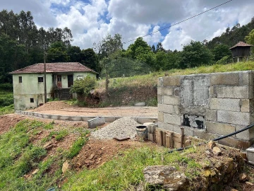 Terreno para Venda em Canedo, Vale e Vila Maior