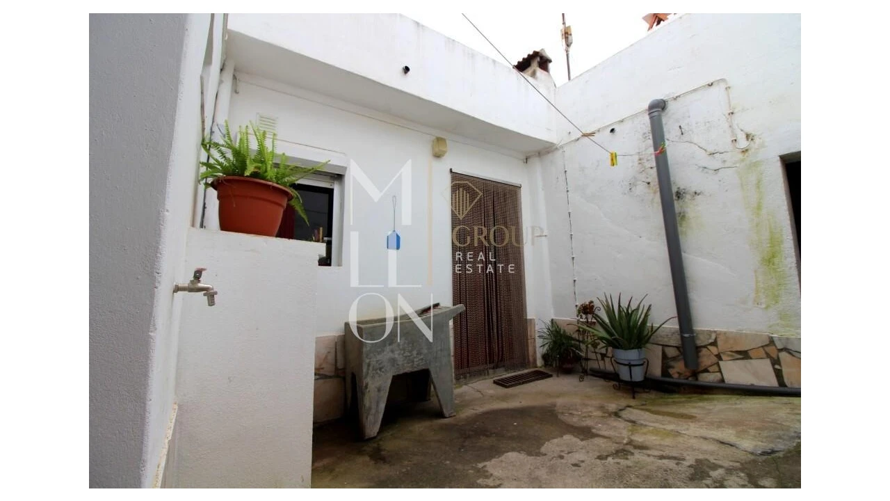 Moradia T5 para Venda em Mourão Foto 35