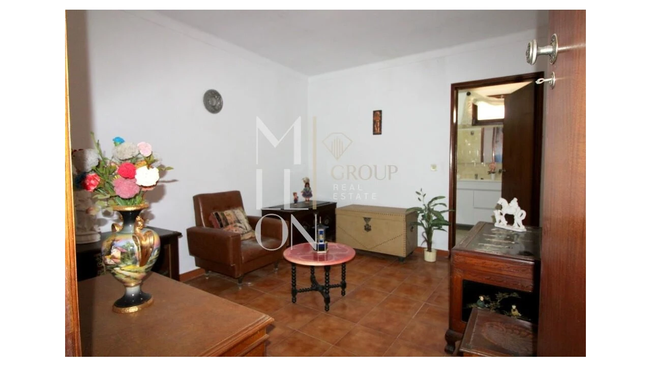 Moradia T5 para Venda em Mourão Foto 22