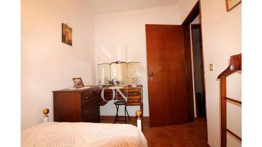 Moradia T5 para Venda em Mourão Foto 21