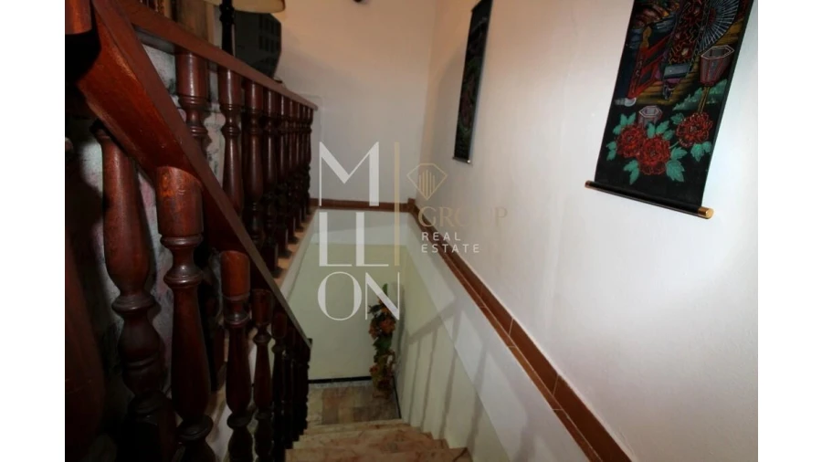 Moradia T5 para Venda em Mourão Foto 12