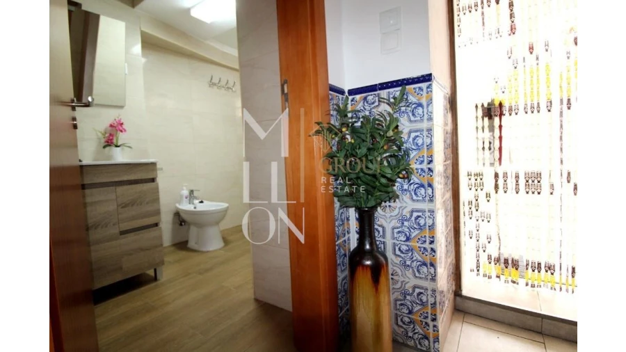 Moradia T5 para Venda em Mourão Foto 29