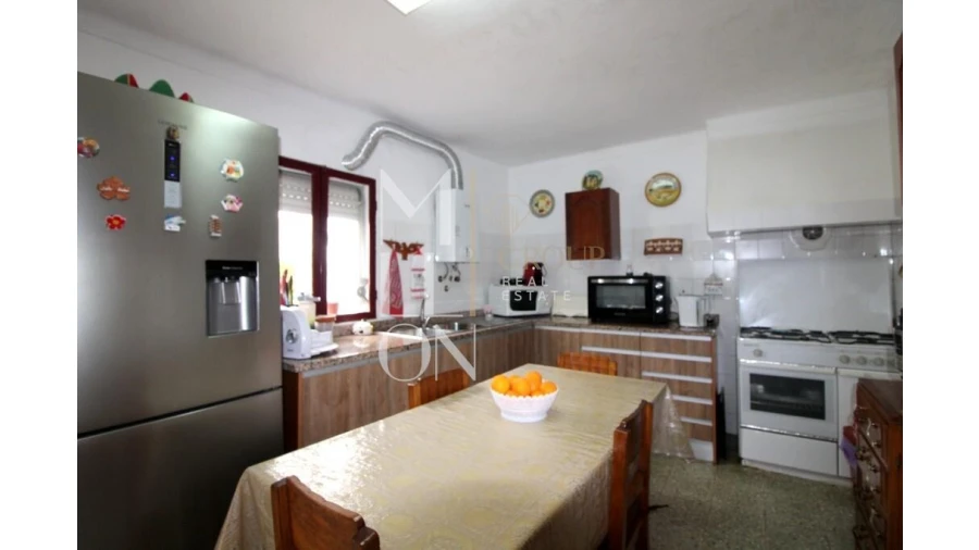 Moradia T5 para Venda em Mourão Foto 37