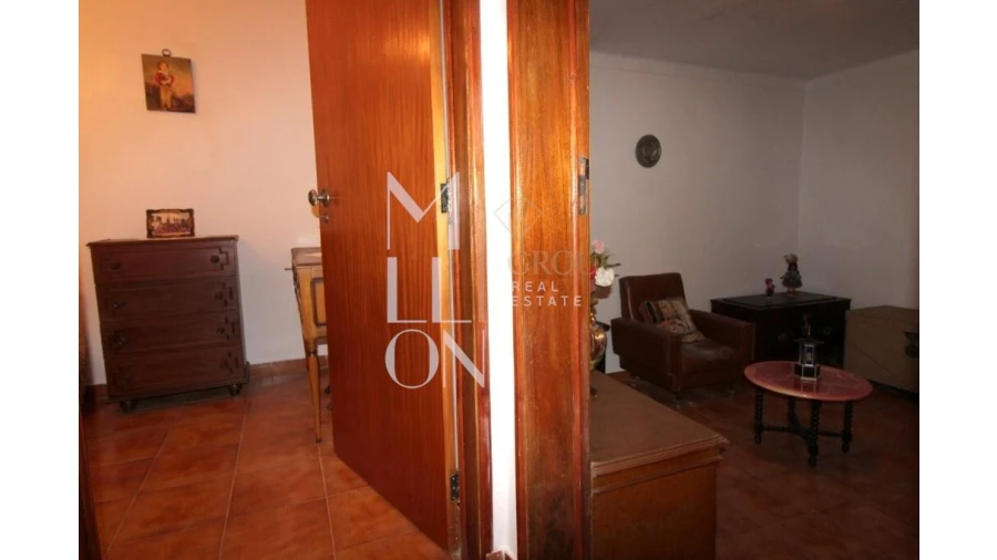 Moradia T5 para Venda em Mourão Foto 23