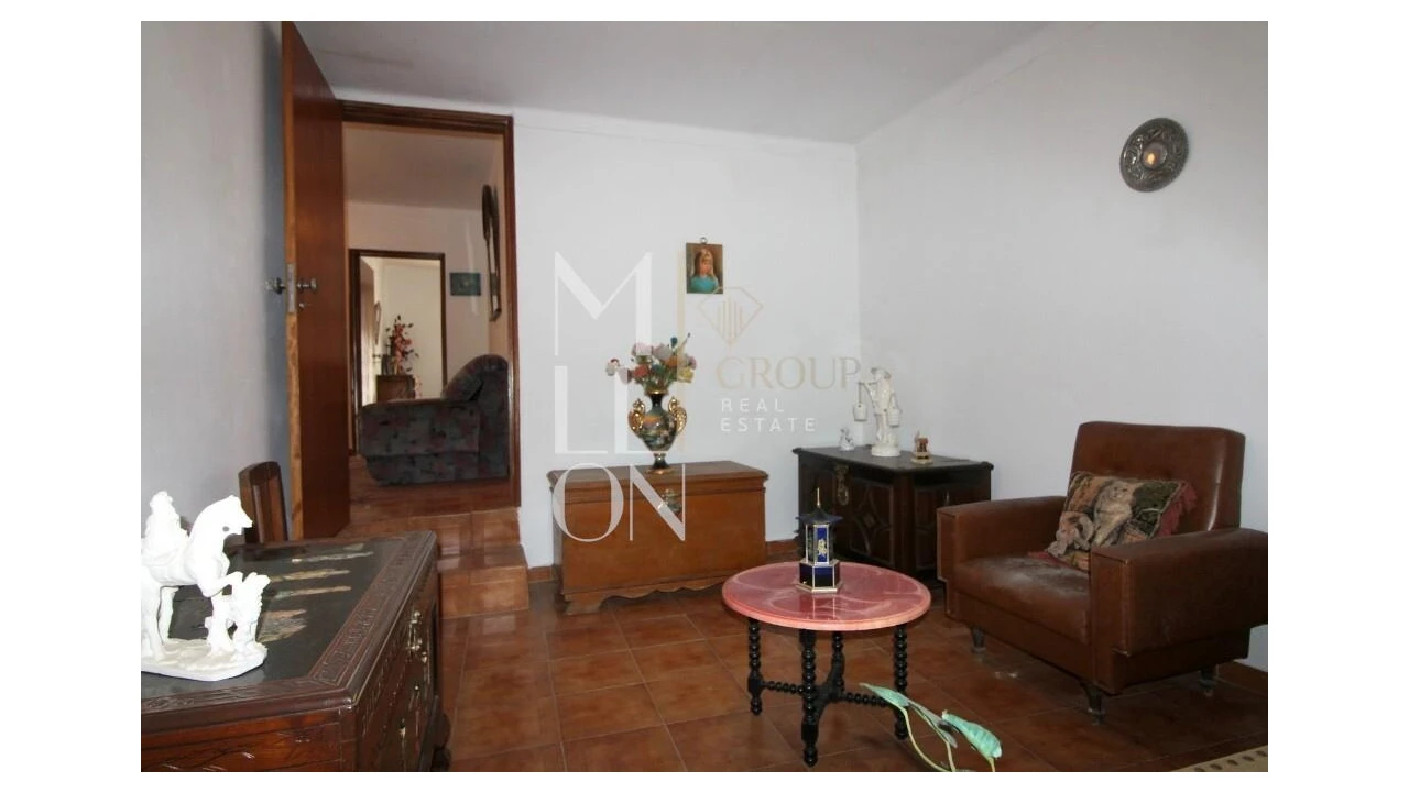 Moradia T5 para Venda em Mourão Foto 25