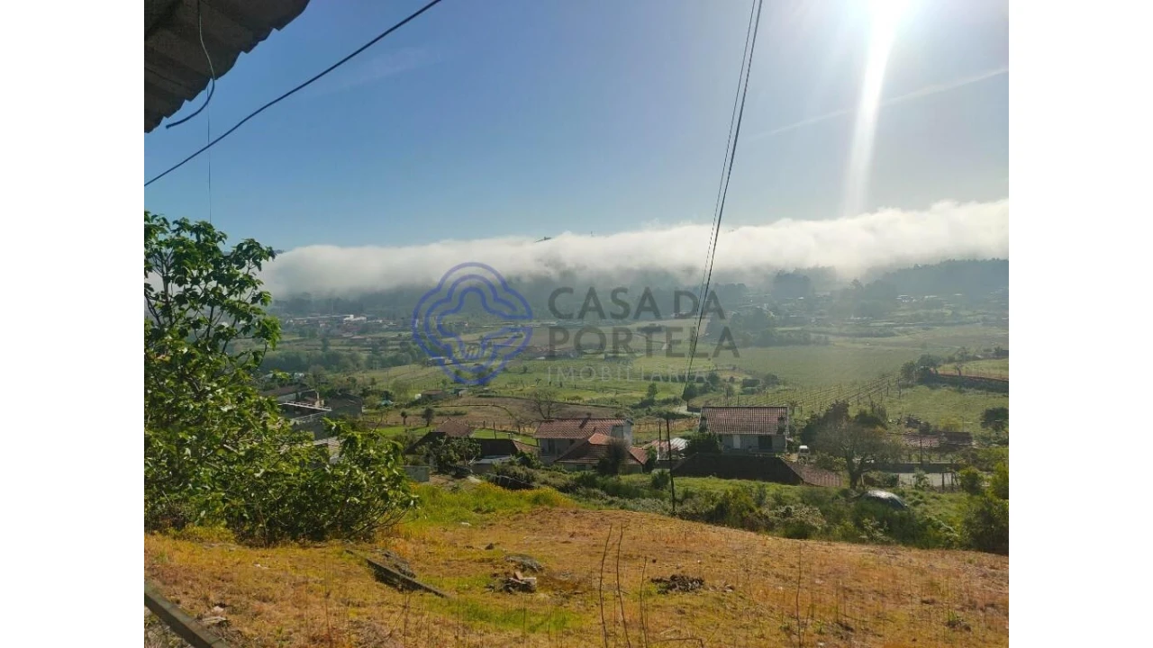 Terreno para Venda em Valpedre Foto 2