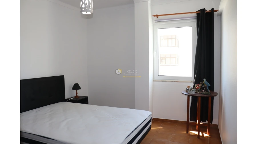 Apartamento T1 para Venda em Quarteira Foto 12