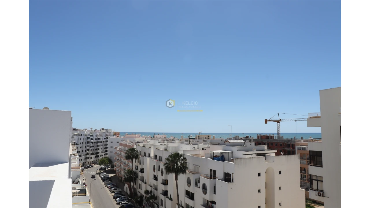 Apartamento T1 para Venda em Quarteira Foto 1