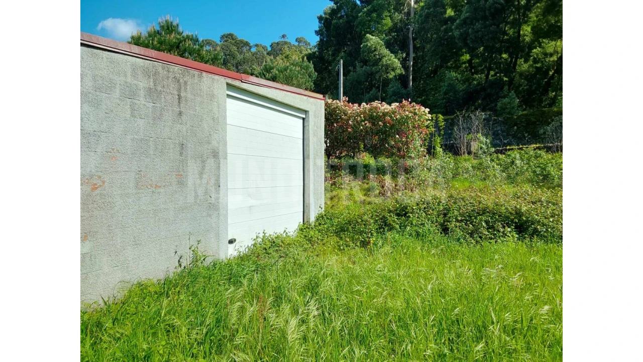 Terreno para Venda em Geraz do Lima (Santa Maria, Santa Leocádia, Moreira), Deão Foto 9