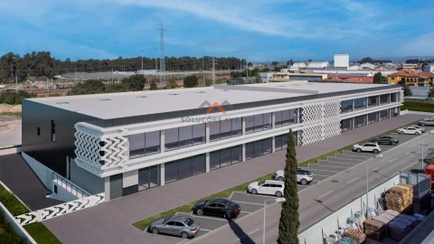 Armazém para Venda em Esgueira