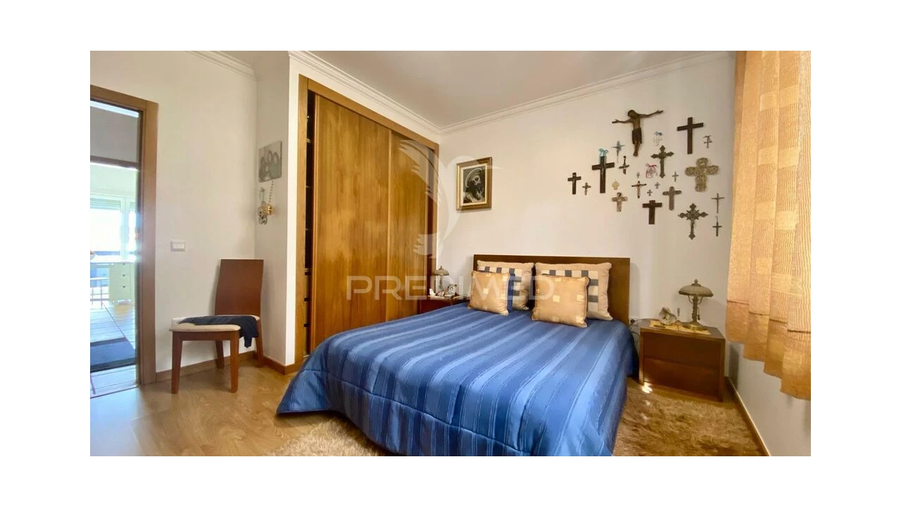 Apartamento T2 para Venda em Tornada e Salir do Porto Foto 16