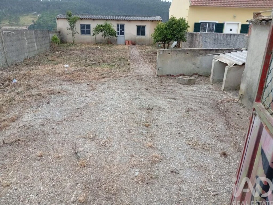 Terreno para Venda em Bombarral e Vale Covo Foto 1