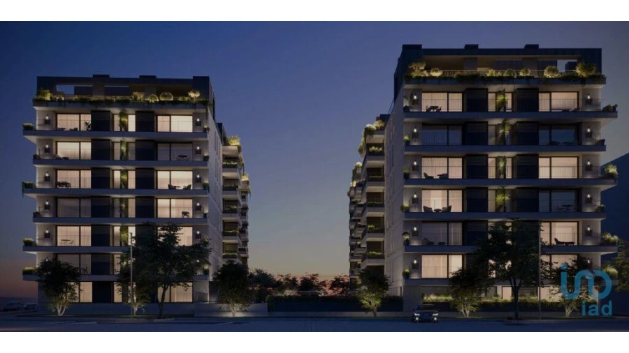 Apartamento T3 para Venda em Ramalde Foto 2