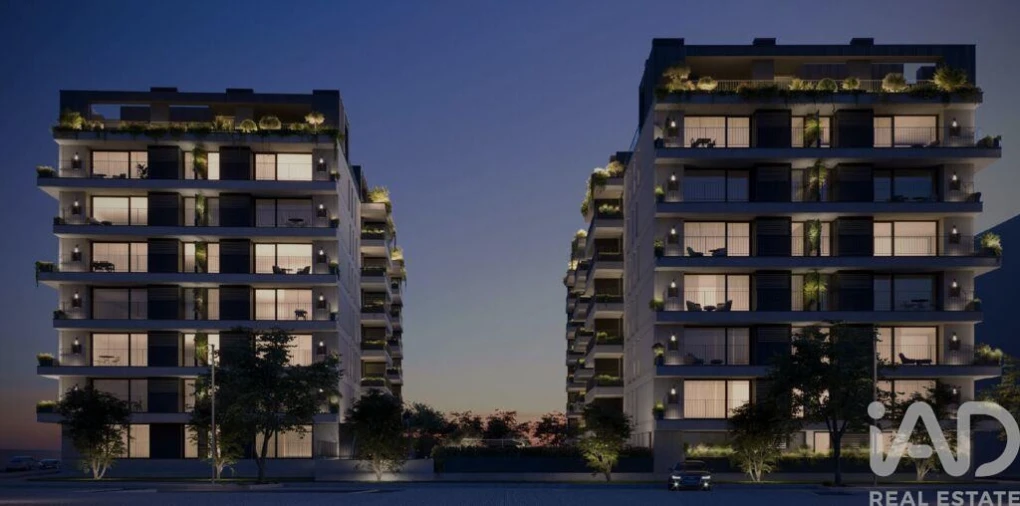 Apartamento T3 para Venda em Ramalde Foto 16