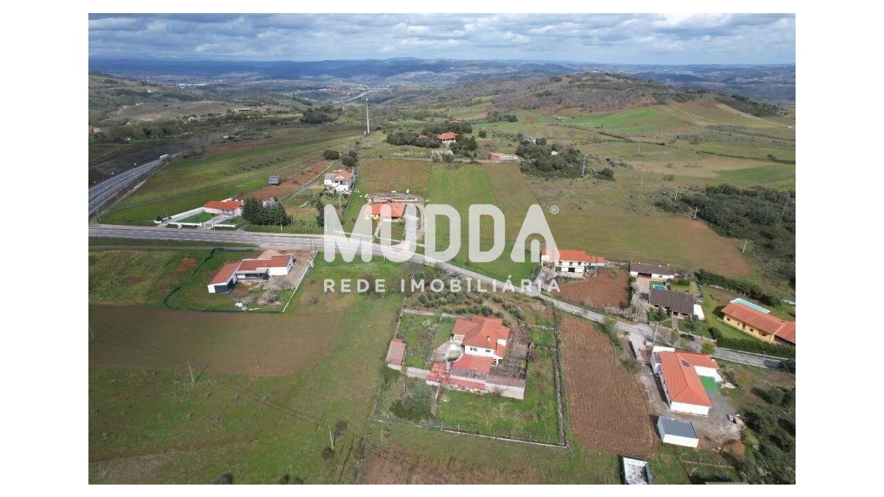 Terreno para Venda em São Pedro de Serracenos Foto 3
