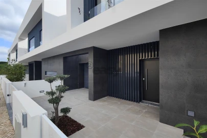 Moradia T4 para Venda em Loures