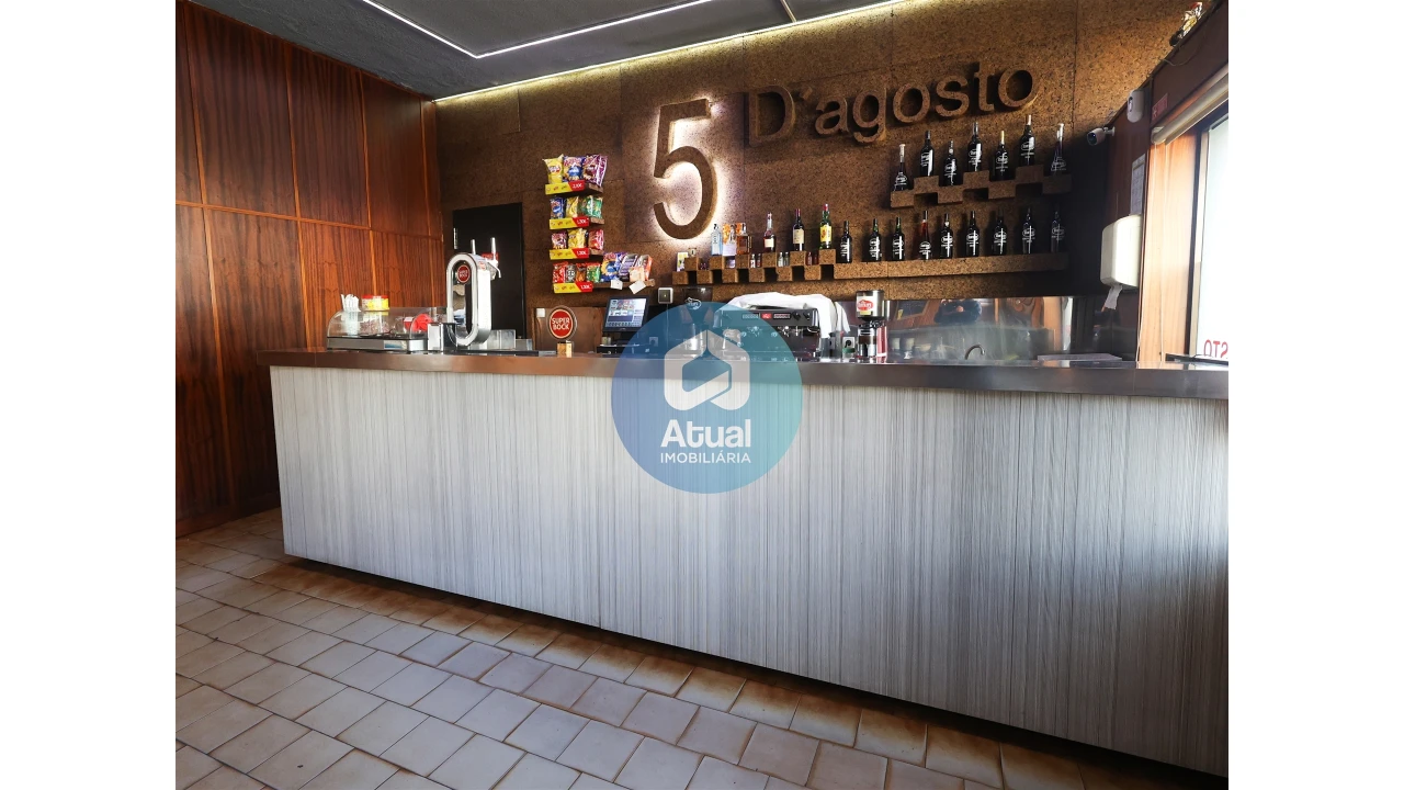 Negócio para Arrendamento em Caldas de Vizela (São Miguel e São João) Foto 2